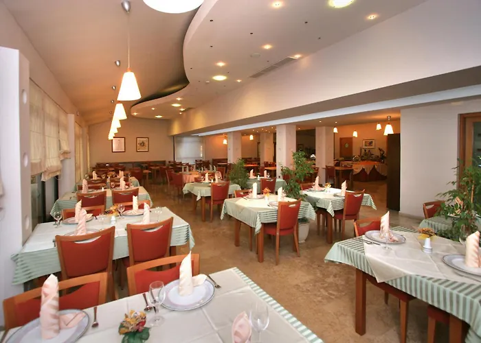 Hotel Flores
