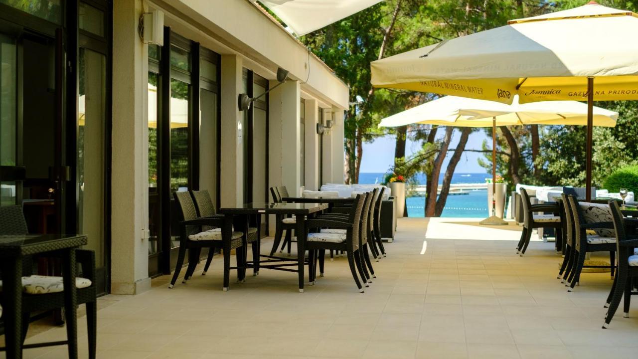 Hotel Flores